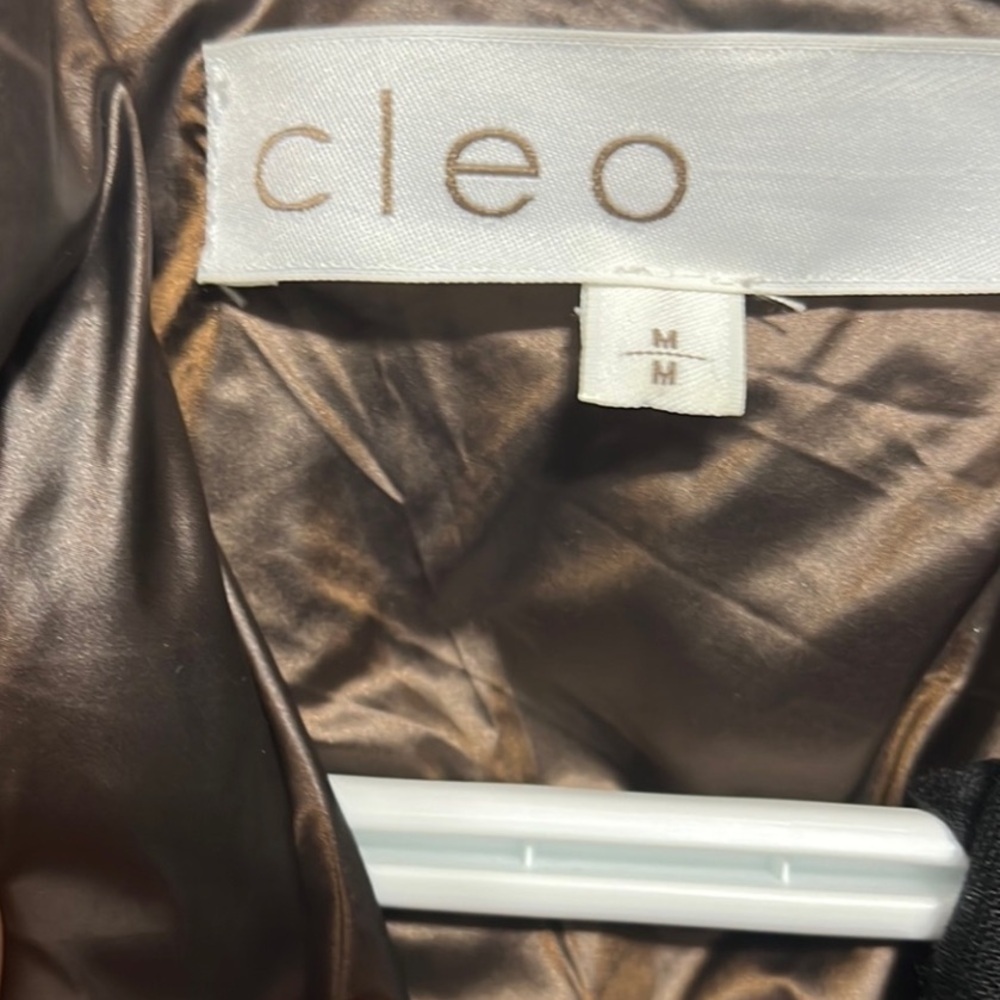 Cleo oversized bronze puffer - Picture 5 of 12